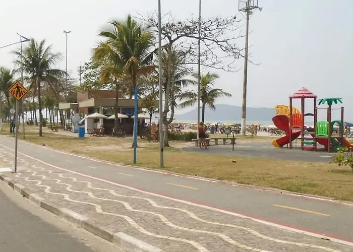 Casa Com Piscina Em Bertioga 700M Da Praia