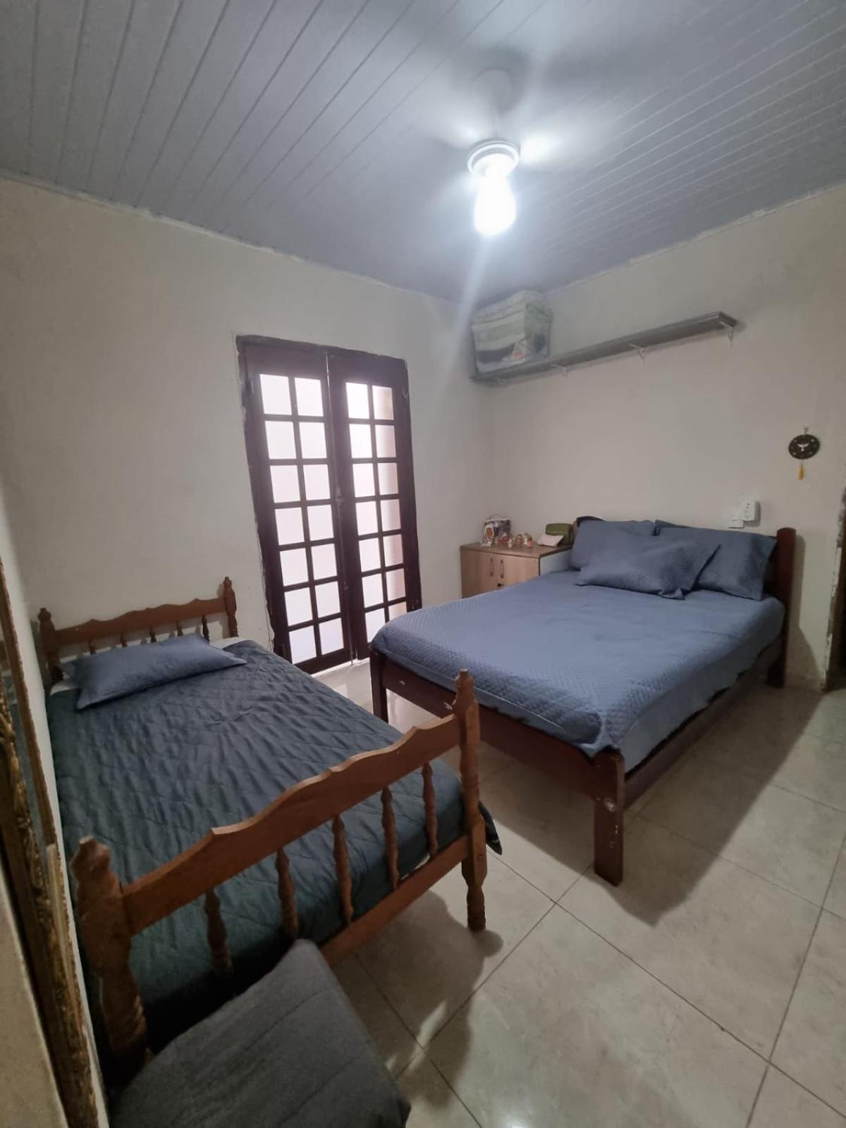Casa Com Piscina Em 700m Da