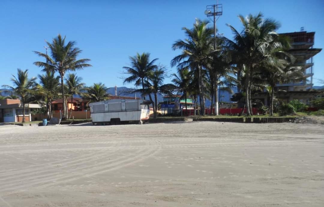 Casa Com Piscina Em 700m Da Holiday home *