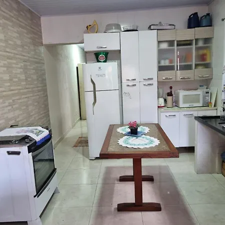 Casa Com Piscina Em Bertioga 700M Da Praia Exterior photo