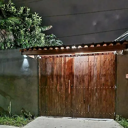 Casa Com Piscina Em Bertioga 700M Da Praia Exterior photo